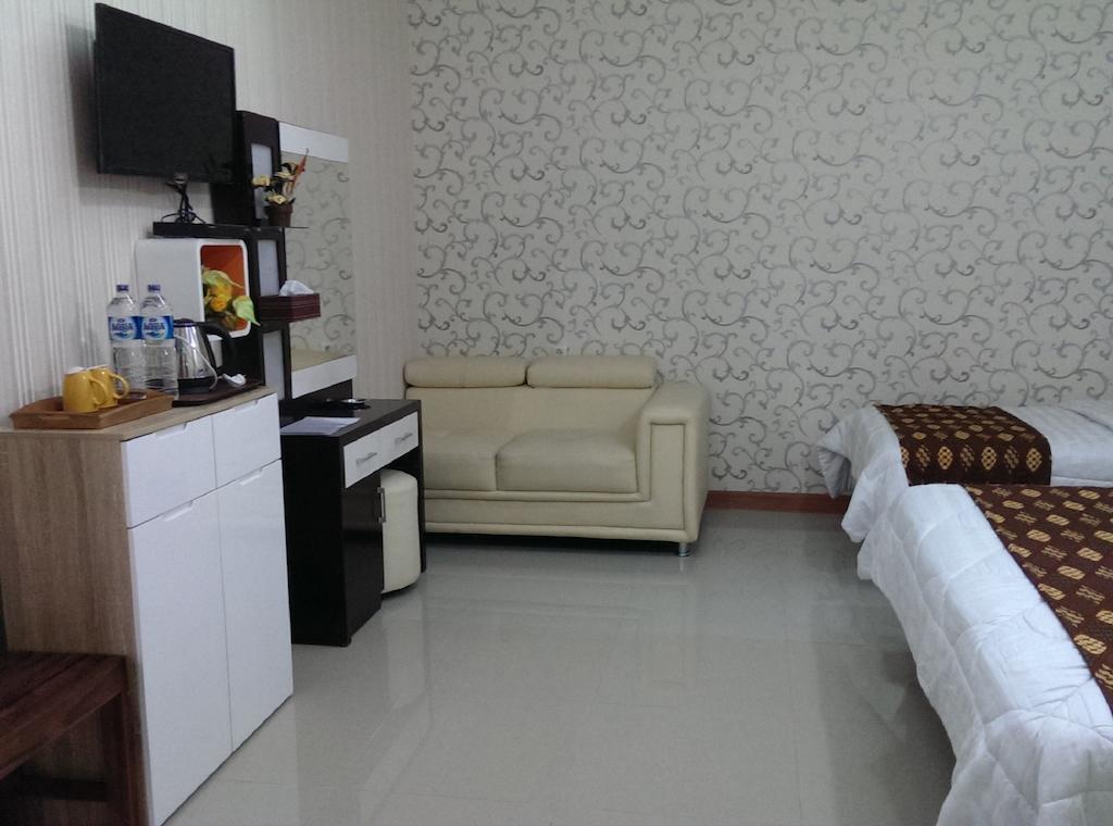 Rene Hotel Yogyakarta Kamer foto
