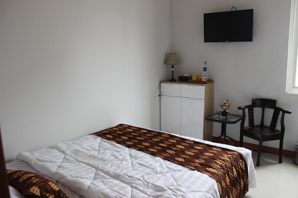 Rene Hotel Yogyakarta Kamer foto