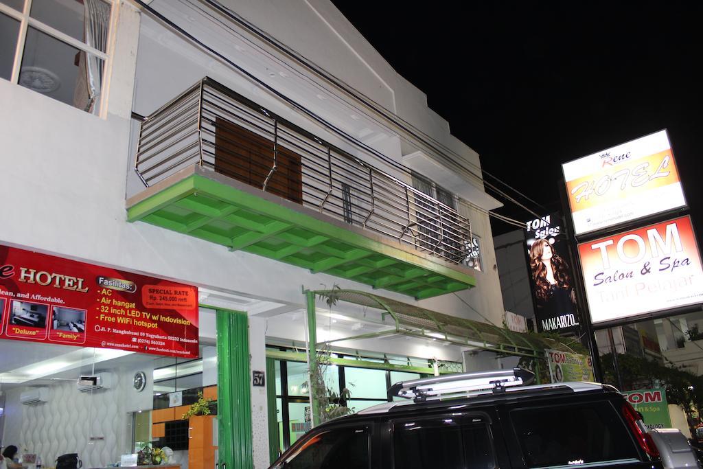 Rene Hotel Yogyakarta Buitenkant foto